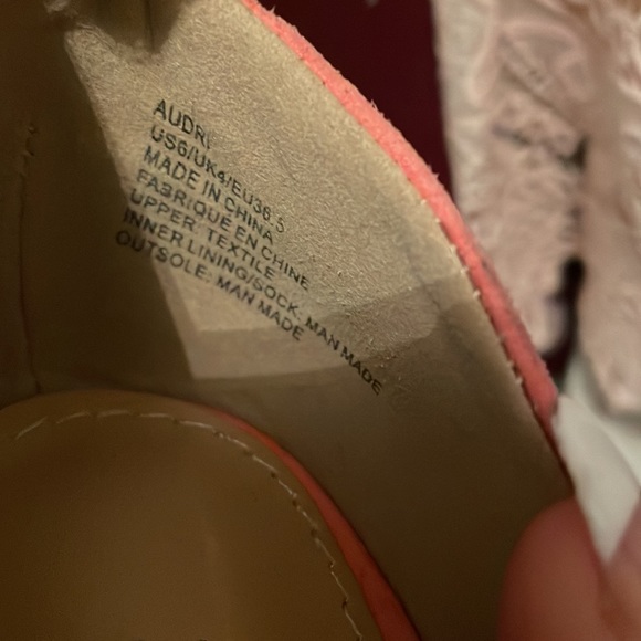 Cute peach heels - Picture 3 of 3